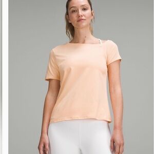 Lululemon Athletica Peach Bellini off the shoulder Short Sleeve Tee